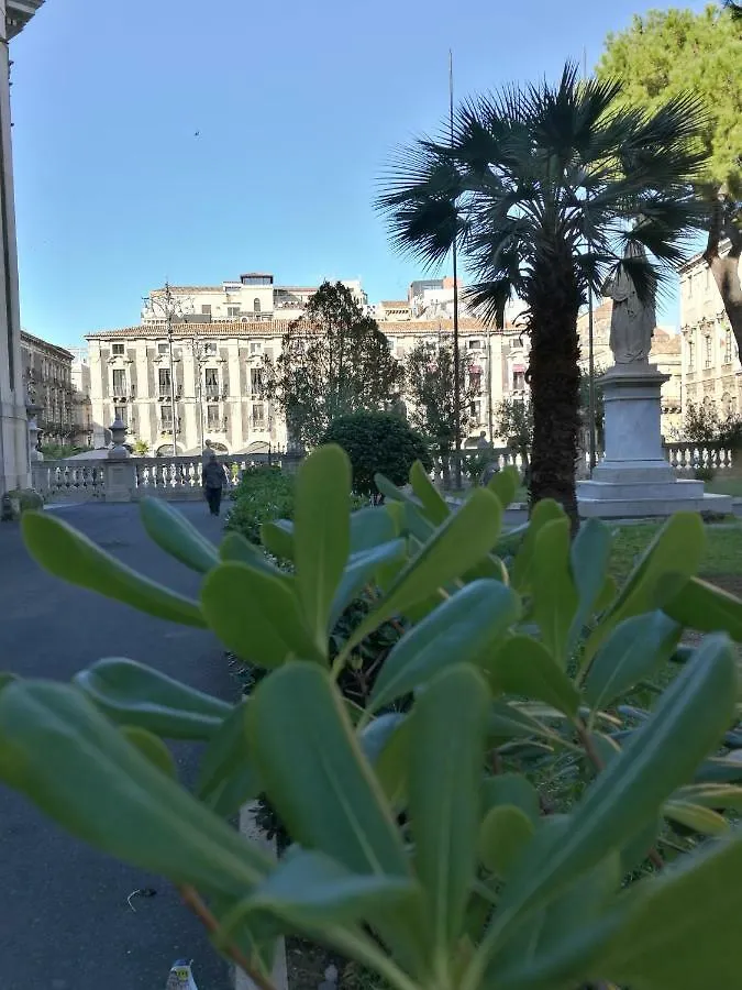 Apartment Giovanni S Little House Catania Italy